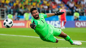 Alisson Becker – Tường Thành Trong Khung Gỗ